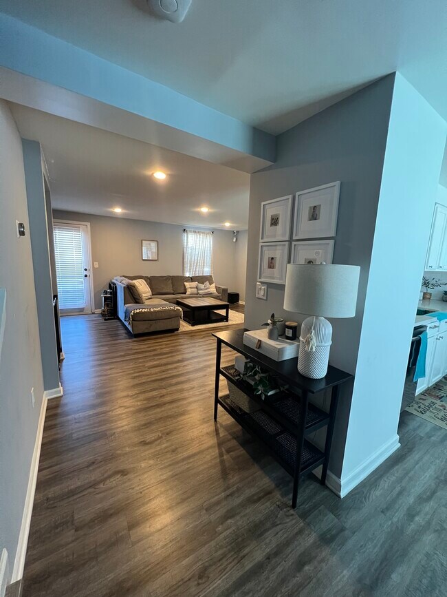 3345 Canton Ct, Dumfries, VA 22026 Townhome Rentals in Dumfries VA