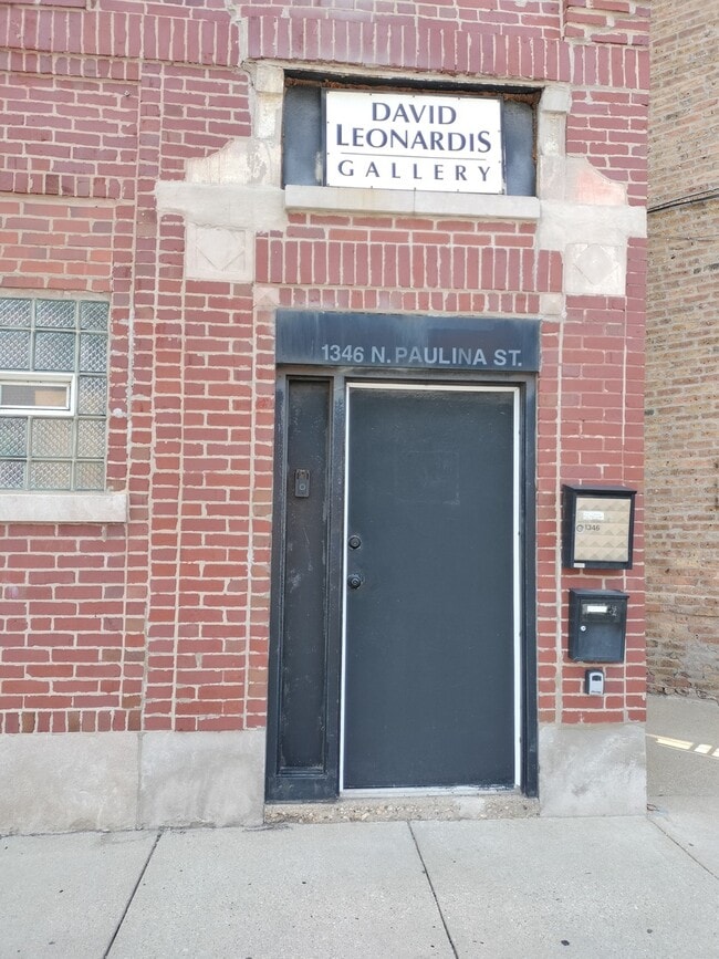 Foto del edificio - 1346 N Paulina St