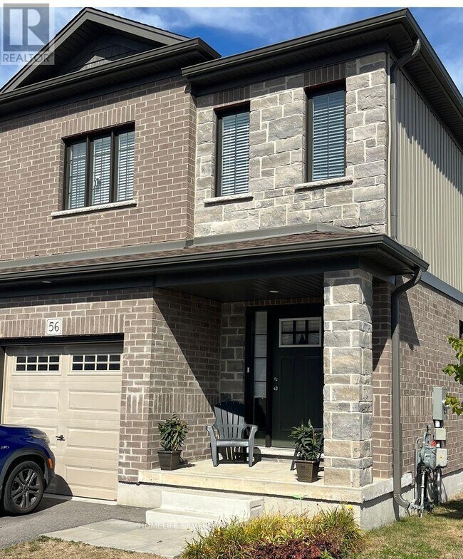 Photo du bâtiment - 135 Hardcastle Dr