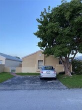 Building Photo - 7331 SW 149th Ct