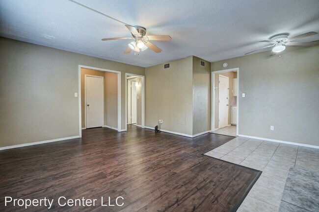 Building Photo - 1 br, 1 bath House - 1701 E Lindsey St Apt 1