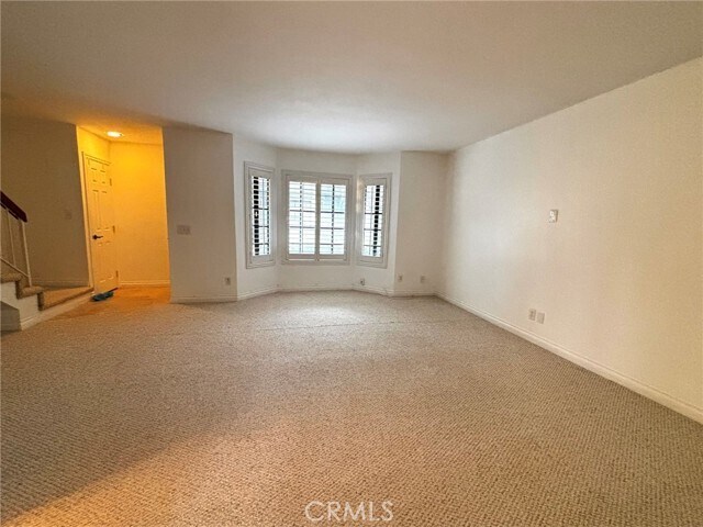 Foto del edificio - 2610 E Huntington Dr