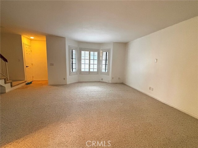 Building Photo - 2610 E Huntington Dr