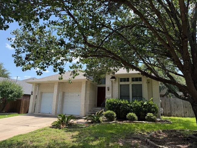Building Photo - Beautiful 3/2 in Scofield Farms