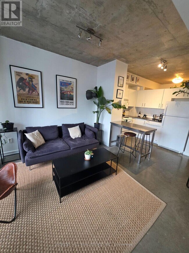 Photo du bâtiment - 285 Mutual St