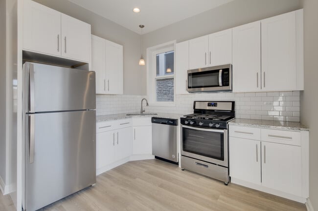 Foto del edificio - 1536 N Talman Ave