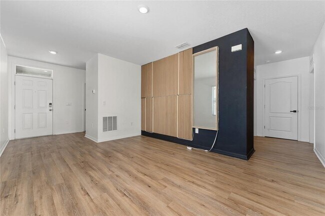 Foto del edificio - 1982 King Ranch St