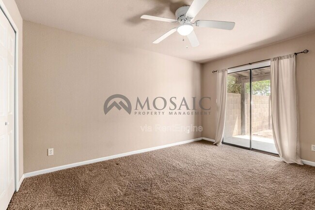 Building Photo - 4307 E Contessa St