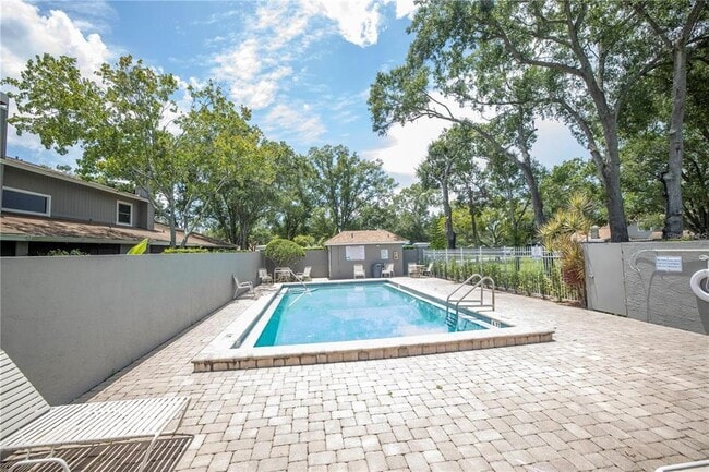 Building Photo - 10049 Lake Oak Cir