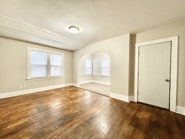 Foto del edificio - 1129 Woodward Ave