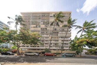 Building Photo - 419 Keoniana St