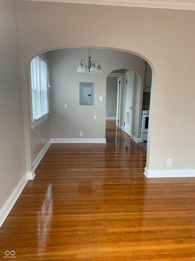 Foto del edificio - 2124 Broadway St