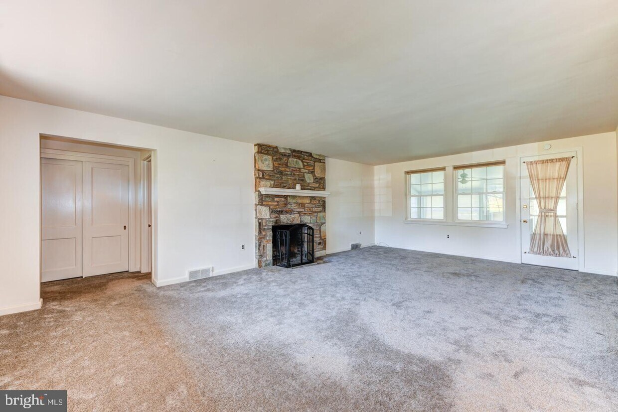 158 Swedesford Rd, Ambler, PA 19002 House Rental in Ambler, PA