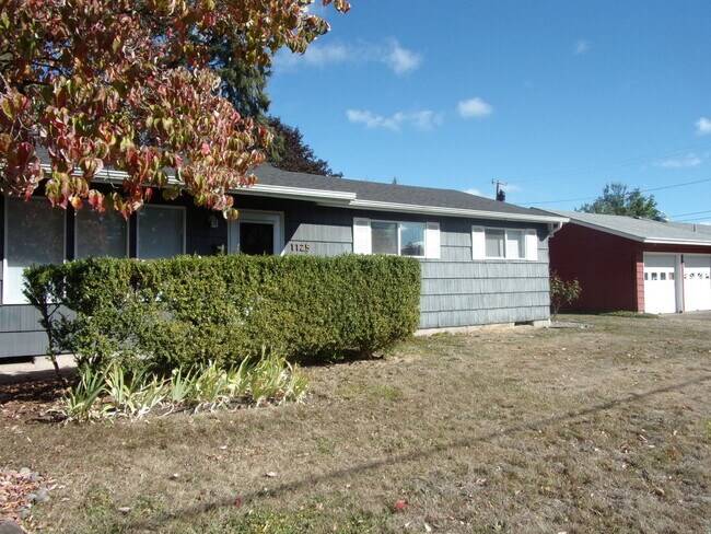 Foto del edificio - 1125 NW Circle Blvd