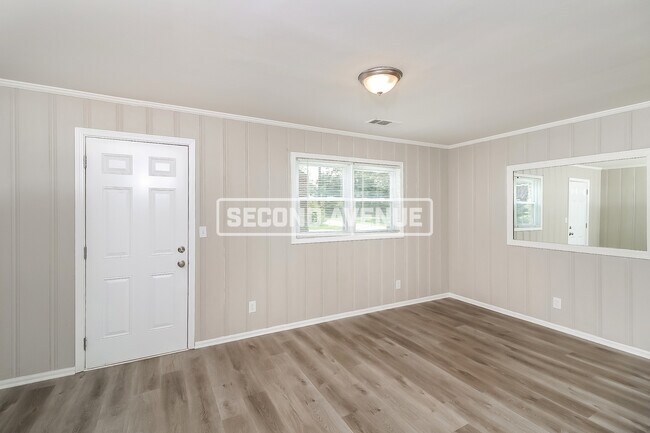 Building Photo - 820 Slaton ST