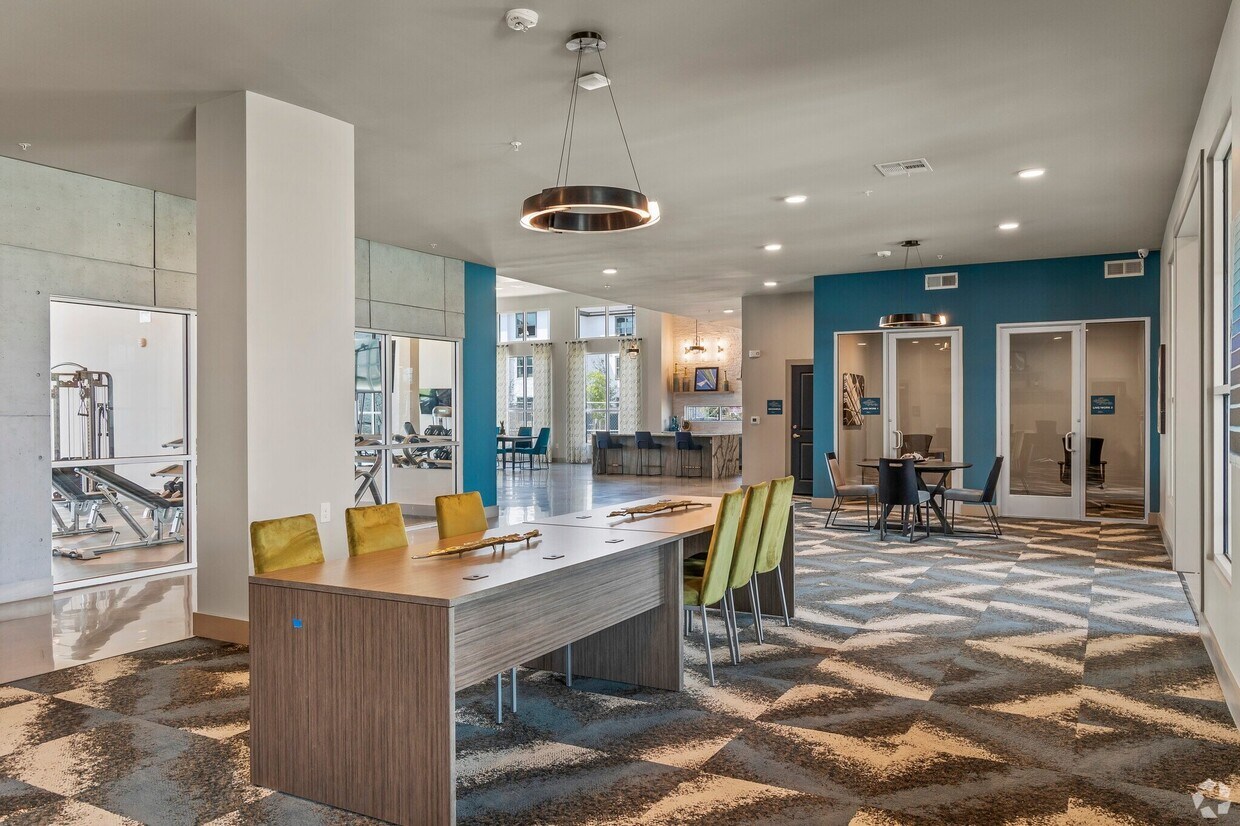 Grand at Saginaw Apartments in Saginaw, TX