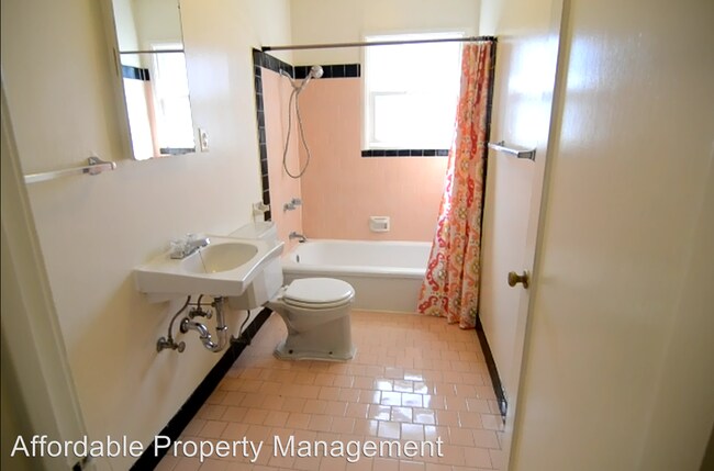 Building Photo - 1 br, 1 bath House - 20649 Agnes Lane