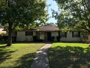 Building Photo - 2928 Abston Dr