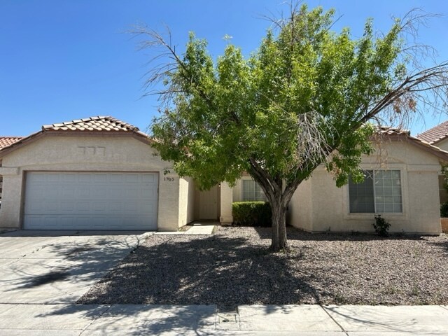 Primary Photo - 1705 Santa Rosalia Dr
