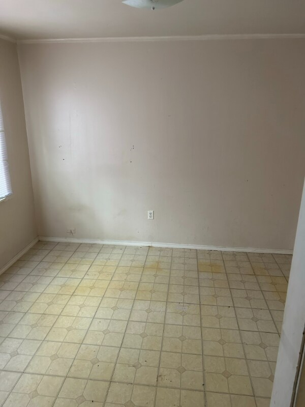 Building Photo - 3321 Valewood Dr