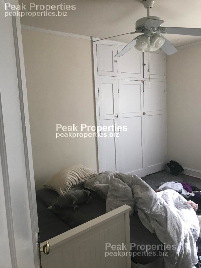 Building Photo - 2 Bedroom in the Heart of Evanston
