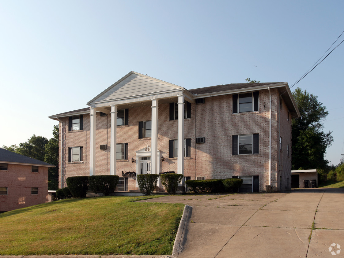 Building Photo - 102 Sunnyslope Dr