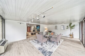 Building Photo - 9022 Quebec Dr
