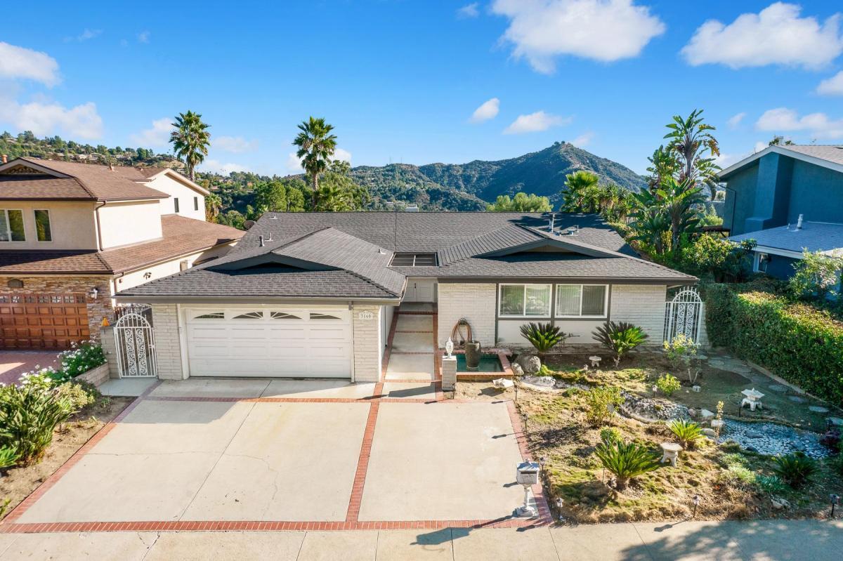 Foto principal - 3160 Grangemont Rd