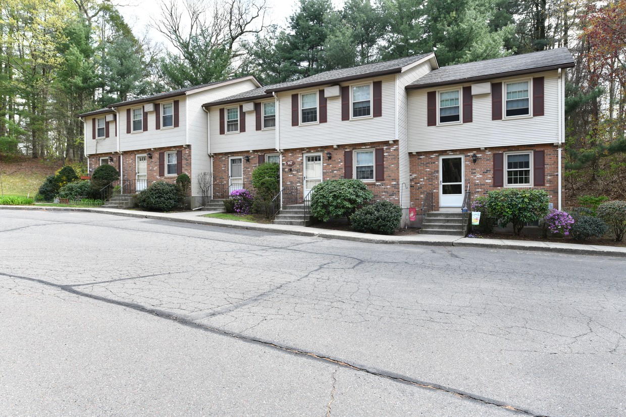 Primary Photo - Love Lane Village