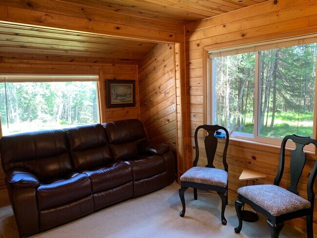 Foto del edificio - LONG TERM RIVERFRONT CABIN