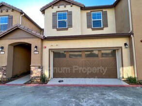 Building Photo - 40636 Birchfield Dr