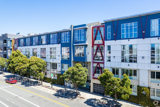 Alt. Exterior - The Grid SoMa