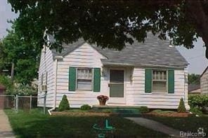 Building Photo - 20939 Beechwood Ave
