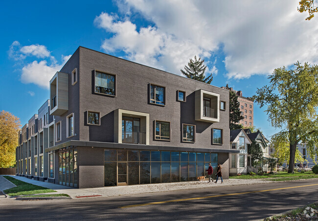 Building Photo - The Coe at West Village
