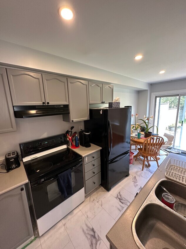 Primary Photo - 43 Cunningham Dr