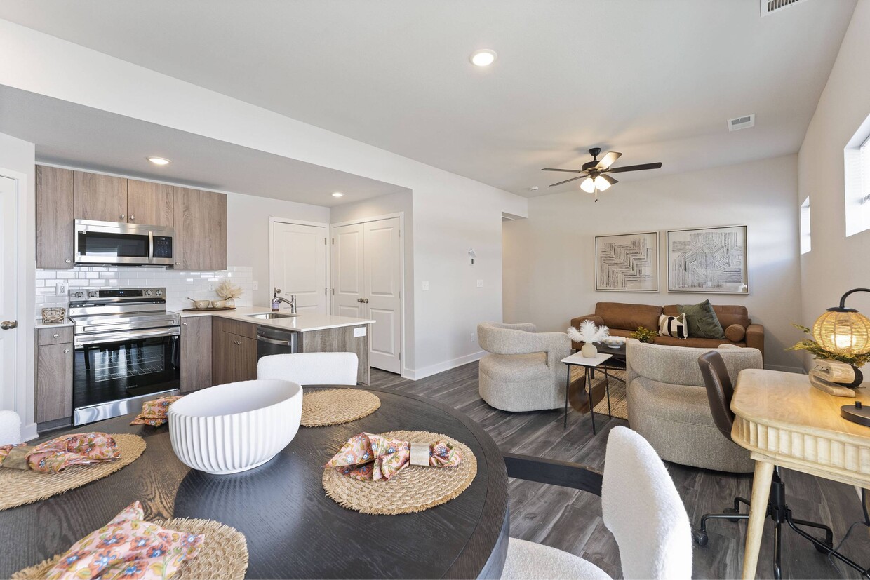 Primary Photo - Barry West Townhomes