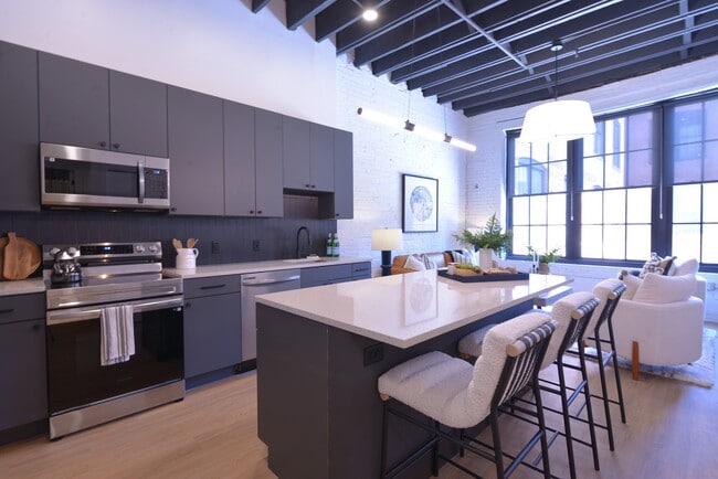 Building Photo - The Koken on Ohio