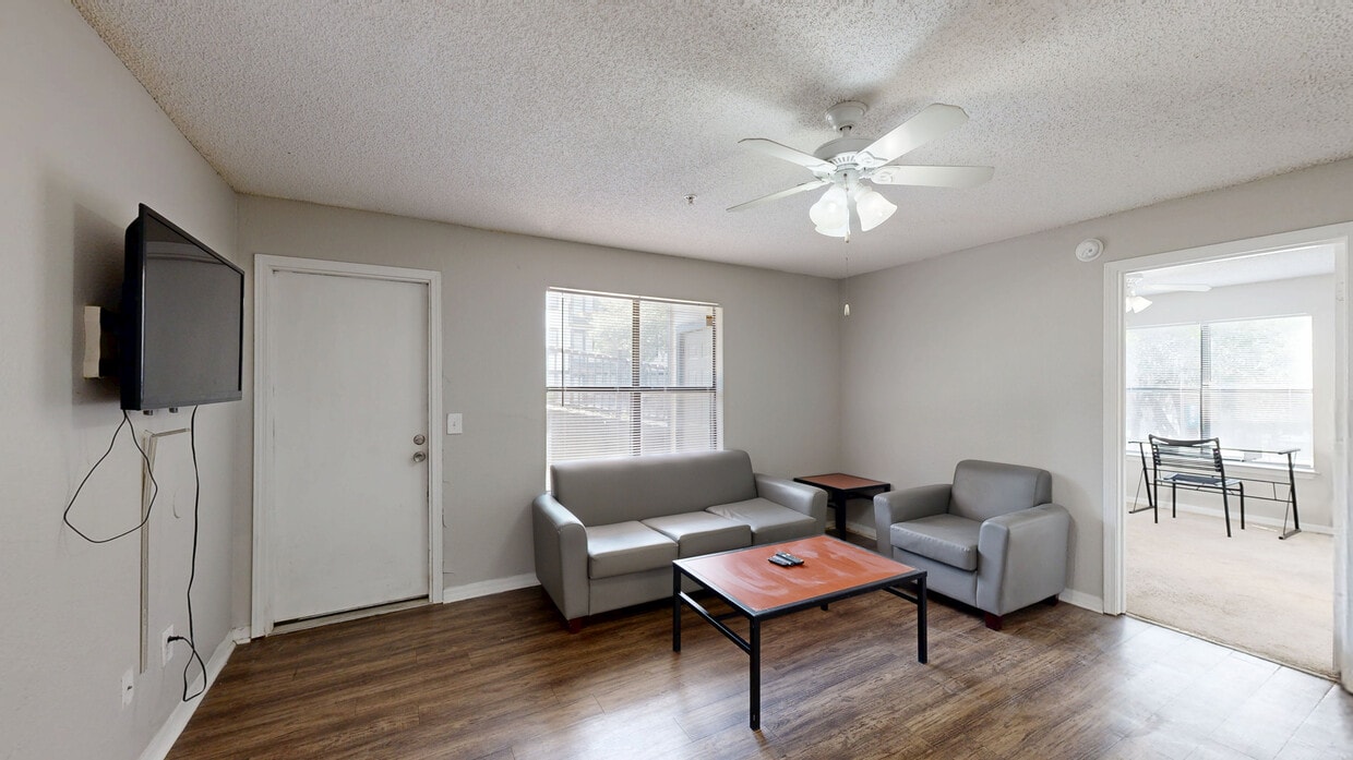 Photo - ReNew Tallahassee Apartments
