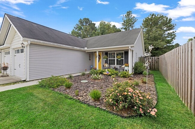 Building Photo - Beautiful Home in Port Wentworth