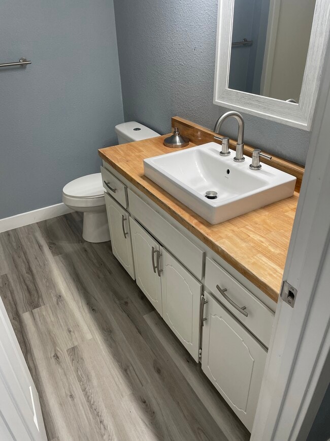 Building Photo - 5804 186th Ave E