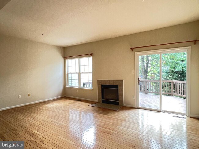 Building Photo - 21203 Owls Nest Cir
