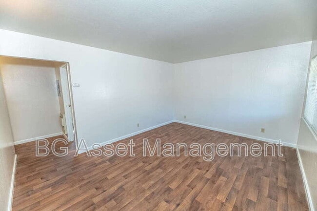 Foto del edificio - 1932 Ethan Way