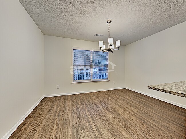 Building Photo - 107 Cotillion Crescent