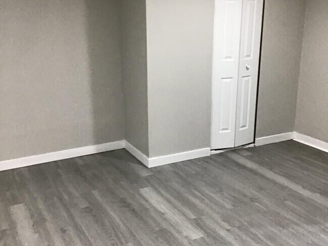 Foto del edificio - 1036 Bellwood Ave