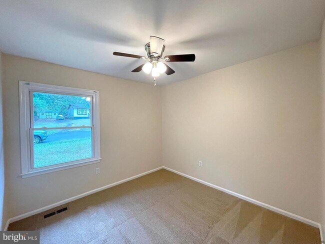 Building Photo - 2080 Peace Ct