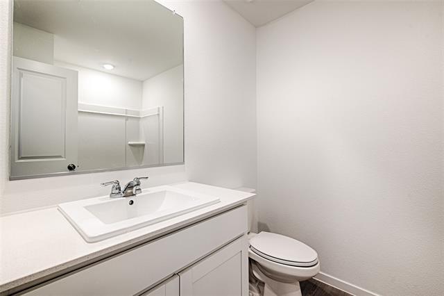 Foto del edificio - 1213 Falcon Hts Dr