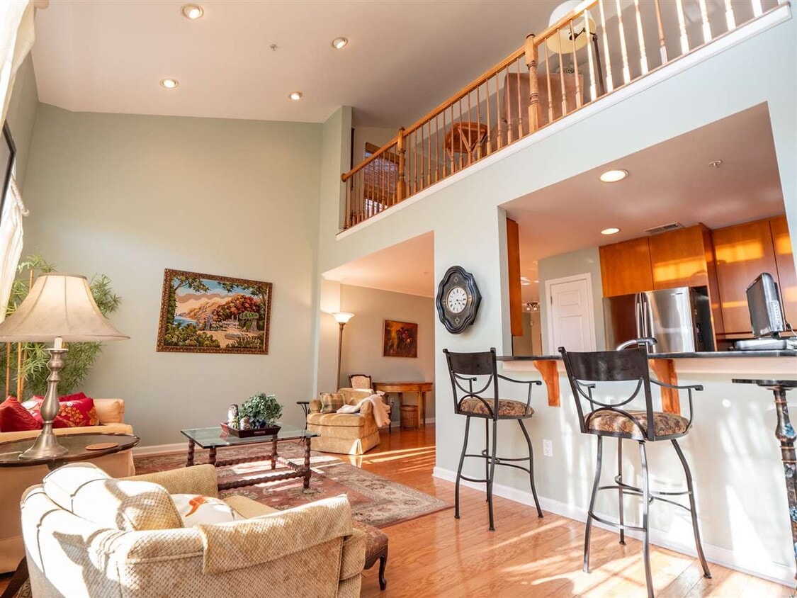 Primary Photo - 96 Abbie Ct