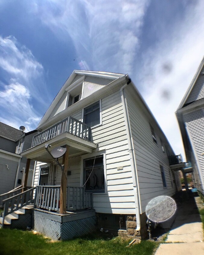 Primary Photo - 6410 W National Ave
