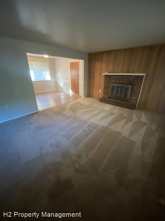 Building Photo - 3 br, 1.5 bath House - 5014 Isabelle Drive