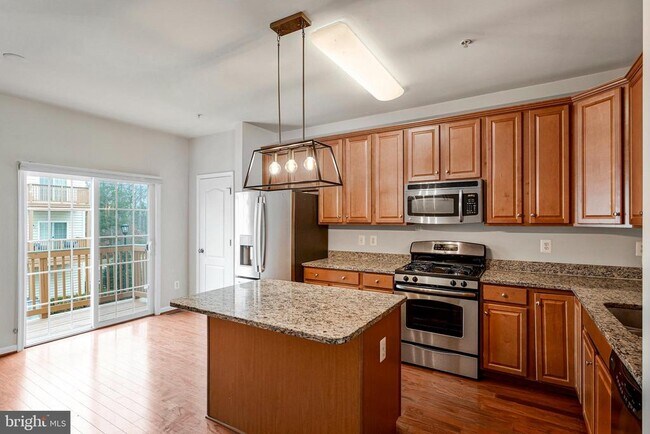 Foto del edificio - 24667 Byrne Meadow Square